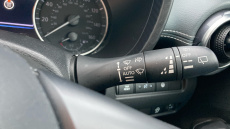 Nissan Juke 1.0 DiG-T 114 Tekna 5dr Petrol Hatchback